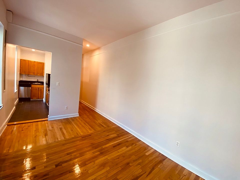 1st image of 200 W 92nd St APT 3B