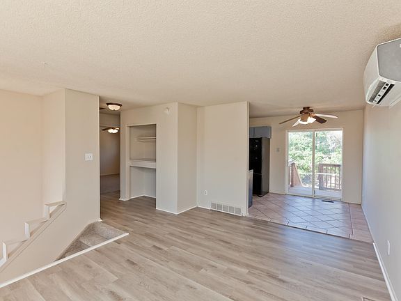 5th image of 489 Anjou Dr