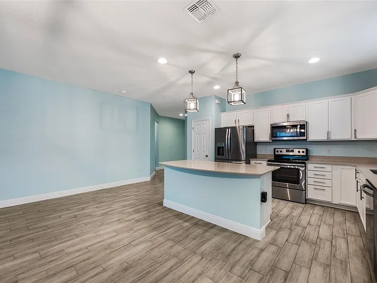 3617 Vega Creek Dr — Photo 6