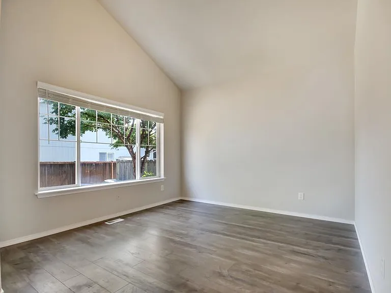 8409 136th Street Ct E — Photo 4