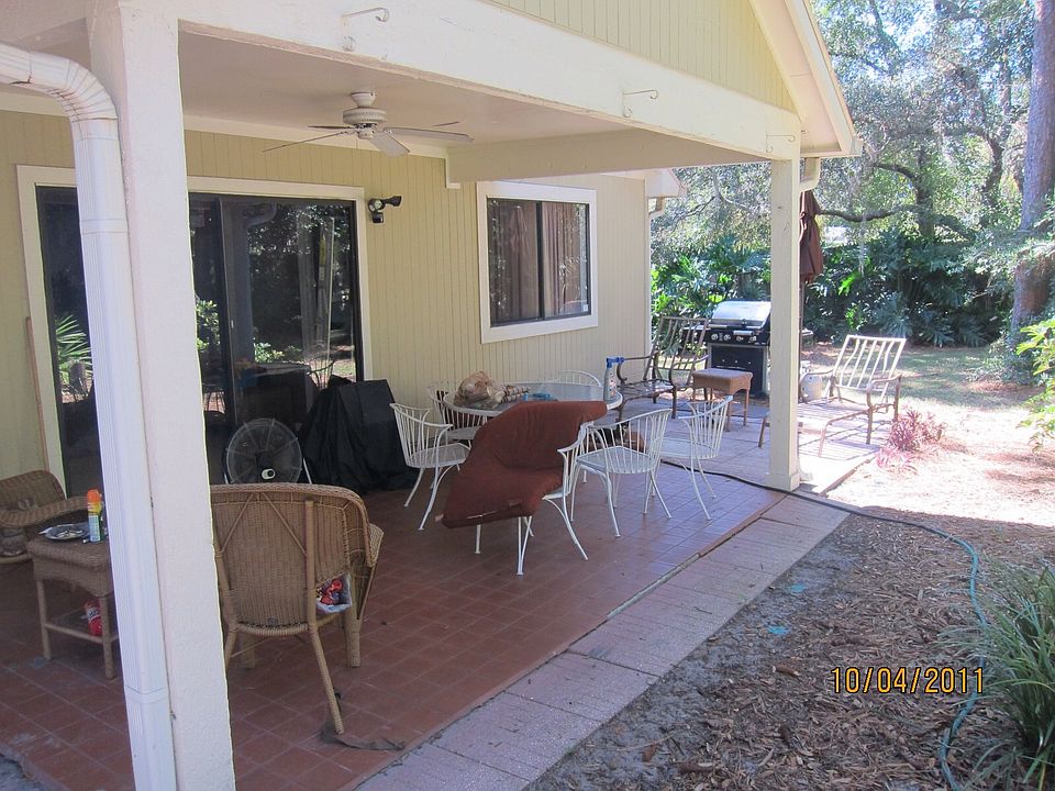 REAR PATIO