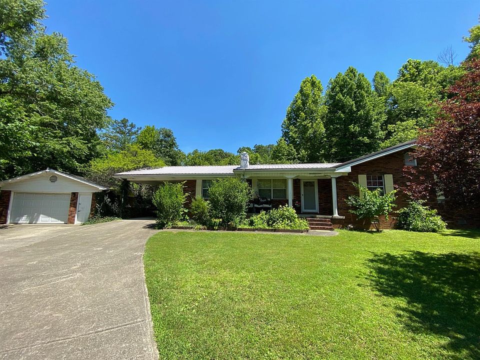 2nd image of 18 Elliott Rd