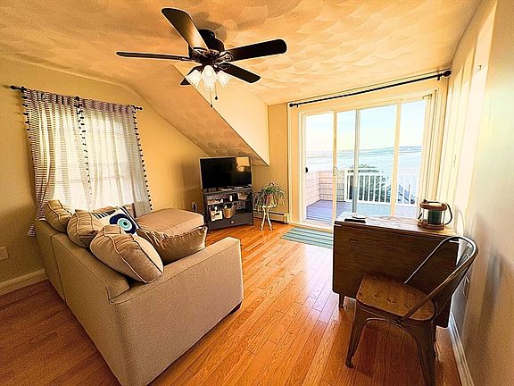 5th image of 131 Wilson Rd APT 3C