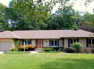 40 Timber Ridge Ln, Marshall, IL 62441