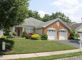 60 Springlawn Dr, Lakewood, NJ