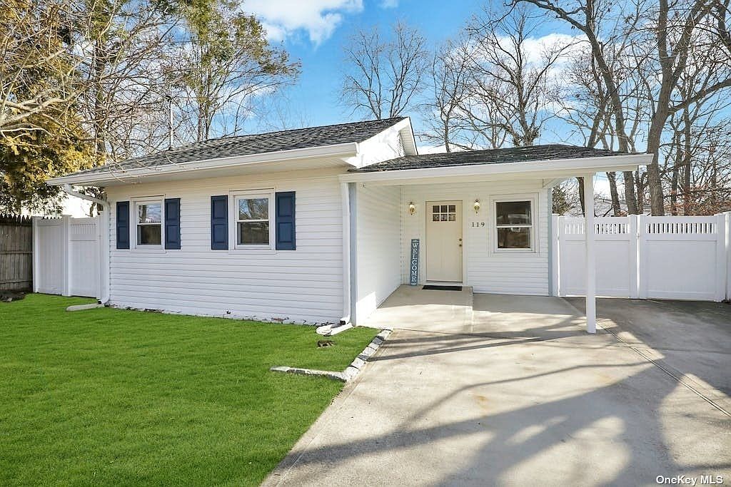 119 Adirondack Drive, Selden, NY 11784 Zillow