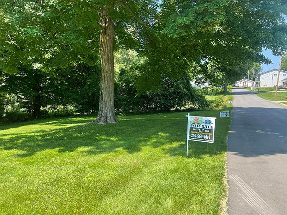 2nd image of 0 Park Dr