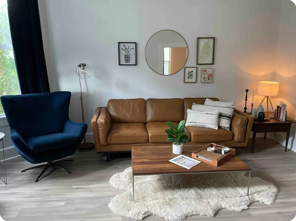2 bed, 1007 sqft, $2,600 — Photo 2