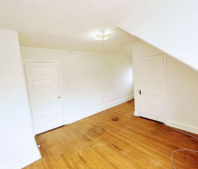 4915 Wynnefield Ave #3B — Photo 5