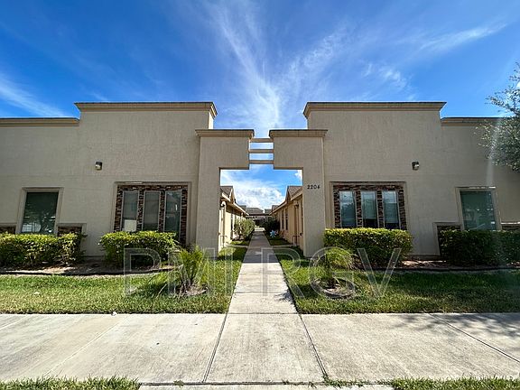 3rd image of 2204 Taxco Ct APT 2