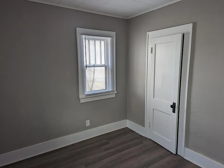 538 Sherman Ave — Photo 7