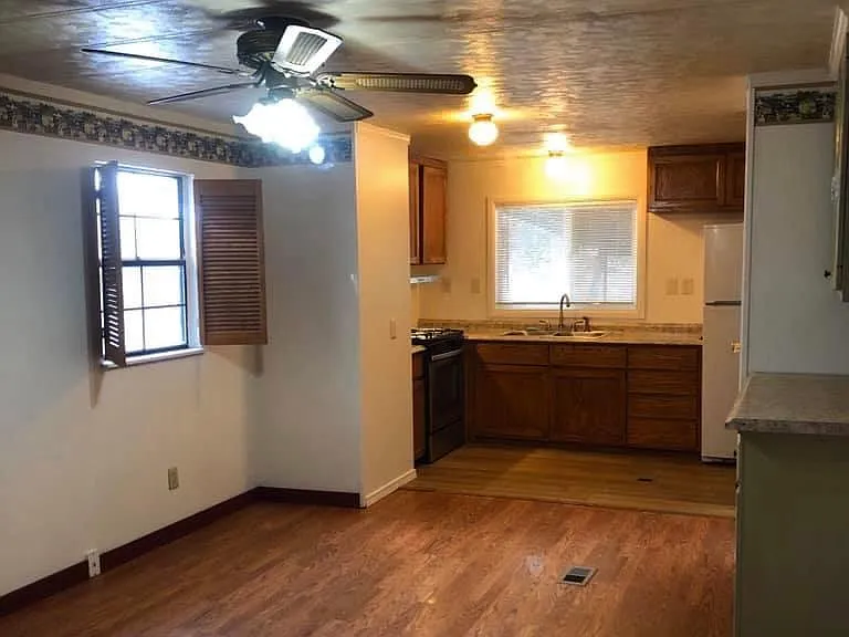 1708 Bayfield Pkwy — Photo 4