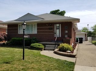15409 Meyer Ave, Allen Park, MI 48101