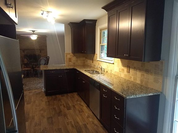 5th image of 1114 Allenwood Dr