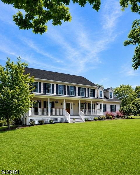 1st image of 12 Meadow Ridge Rd