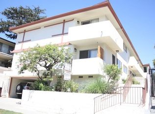1332 Barry Ave APT 3, Los Angeles, CA 90025