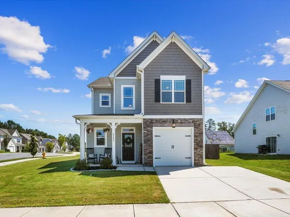 3701 Putnam Rd, Raleigh, NC 27610