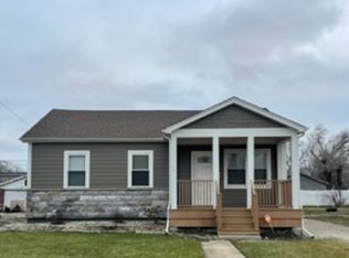 7031 W 72nd Pl, Bedford Park, IL 60638