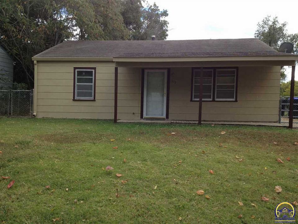 1st image of 513 SE 35th Ter
