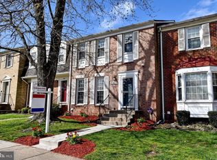 10463 White Granite Ct, Oakton, VA 22124