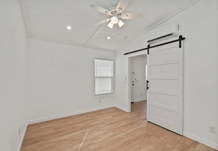 720 Pritchett Ln #22 — Photo 6