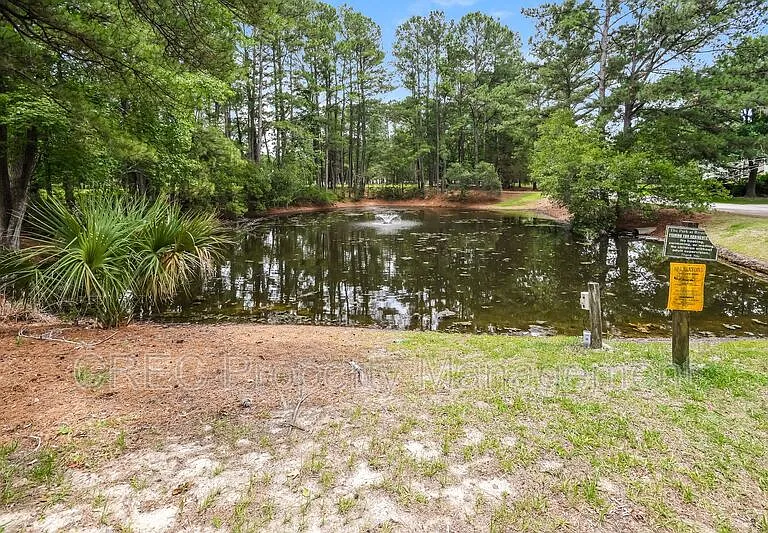 7811 Park Gate Dr — Photo 31
