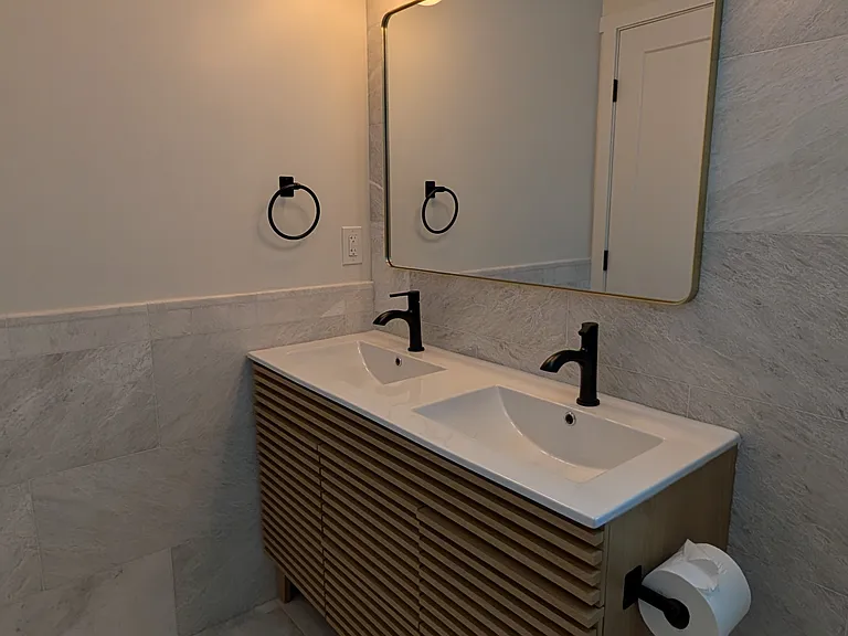 W San Fernando St — Photo 19