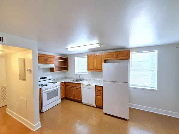 1558 Bluemont Ave SW APT 171, Roanoke, VA 24015