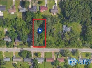 2712 Oaktree Ln NW, Huntsville, AL 35810