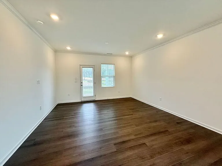 3111 Allamore Dr — Photo 7