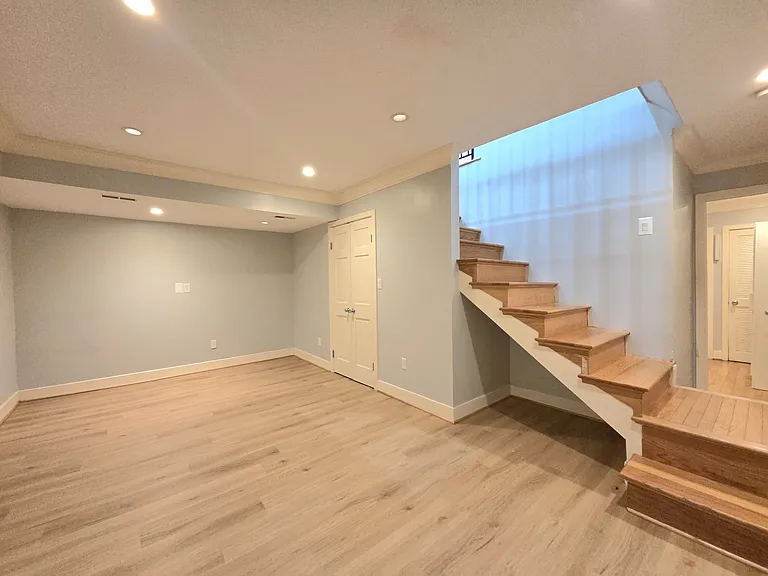 1620 Corcoran St NW #B — Photo 13