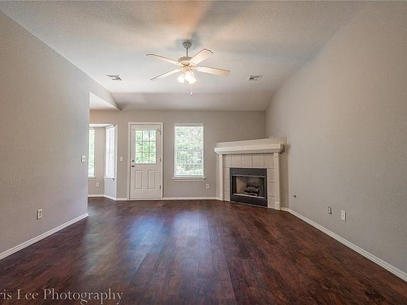 4th image of 1443 S Jasmine Ln