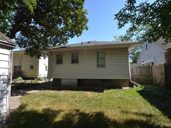 3rd image of 1513 Illinois Ave