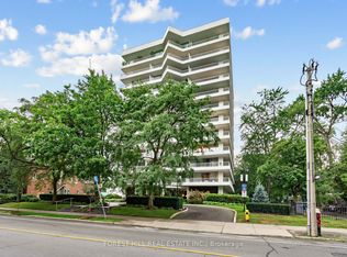 190 Saint George St #1006, Toronto, ON M5R 2N4