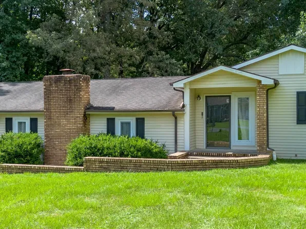 220 Andretta Ln, Paducah, KY 42003