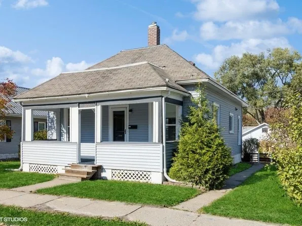 520 W Madison St, Washington, IA 52353