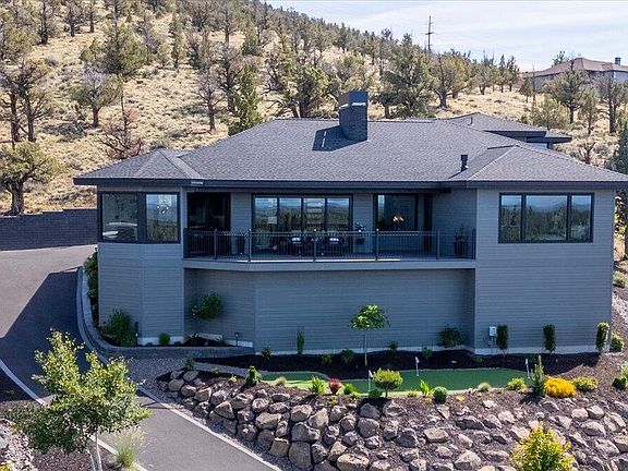 3rd image of 10504 Bitterbrush Ct