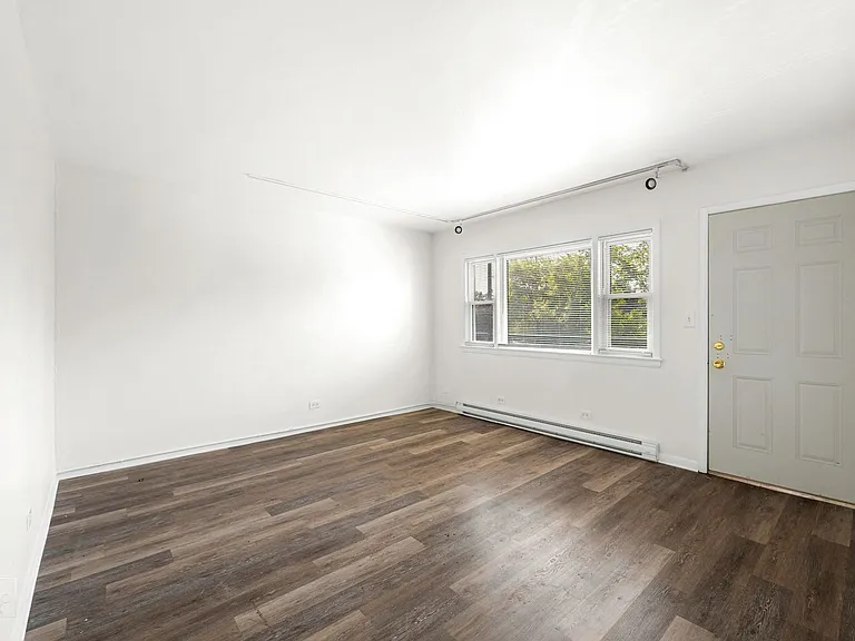 1248 S Central Ave #6 — Photo 2