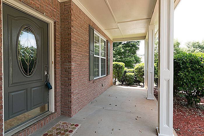 1st image of 121 Kirkland Dr