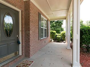 121 Kirkland Dr, Lawrenceville, GA 30044