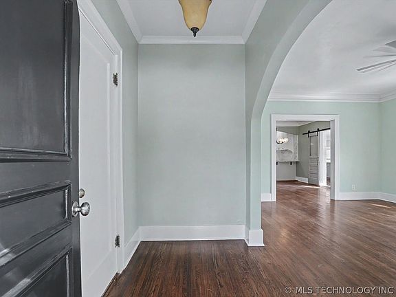 5th image of 756 S Allegheny Ave