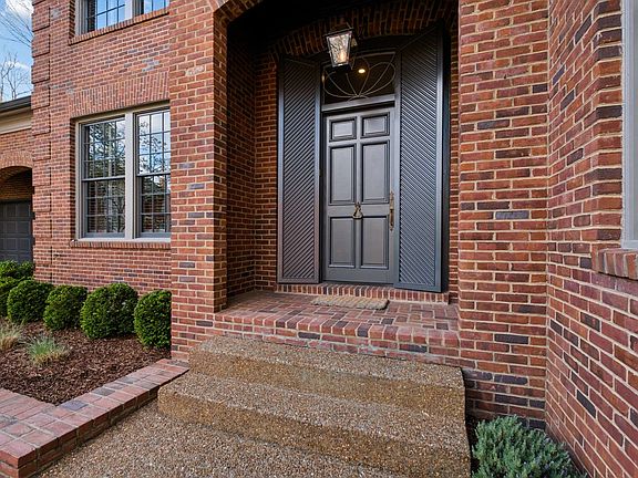 4th image of 114 Bellebrook Cir