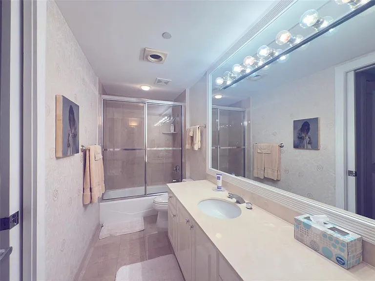 800 Ocean Dr #404 — Photo 15