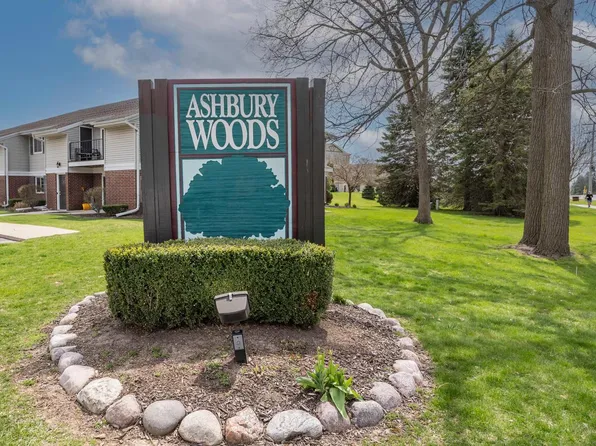 N110W16867 Ashbury CIRCLE #3, Germantown, WI 53022