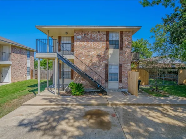 1202 Vinyard Ct Unit A, College Station, TX 77840