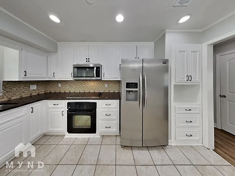 1434 Oak Forest Way SE — Photo 3