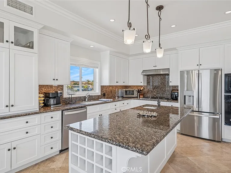 6111 Seashore Dr — Photo 10