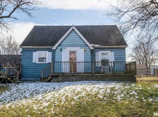 1199 S Maple St, East Peoria, IL