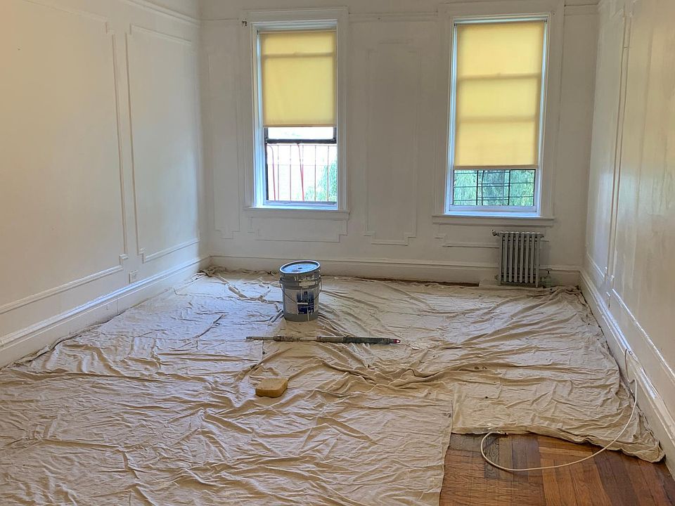 2nd image of 4040 Carpenter Ave APT 5
