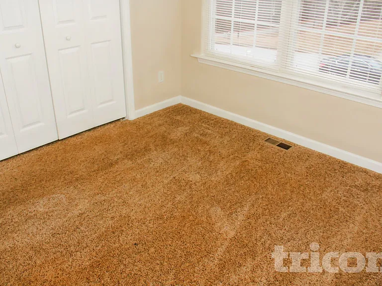 1800 Cedar Hl — Photo 6